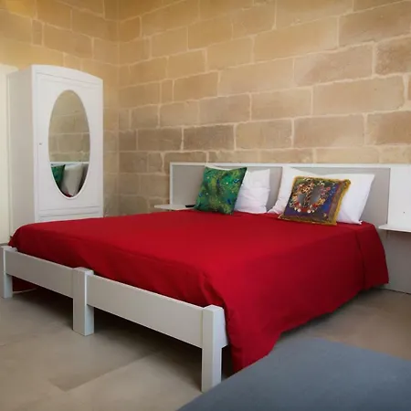 Il Giardino Delle Margherite Alojamento de Acomodação e Pequeno-almoço Lecce