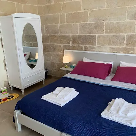 Alojamento de Acomodação e Pequeno-almoço Il Giardino Delle Margherite Lecce