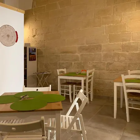 Il Giardino Delle Margherite Alojamento de Acomodação e Pequeno-almoço 4*
